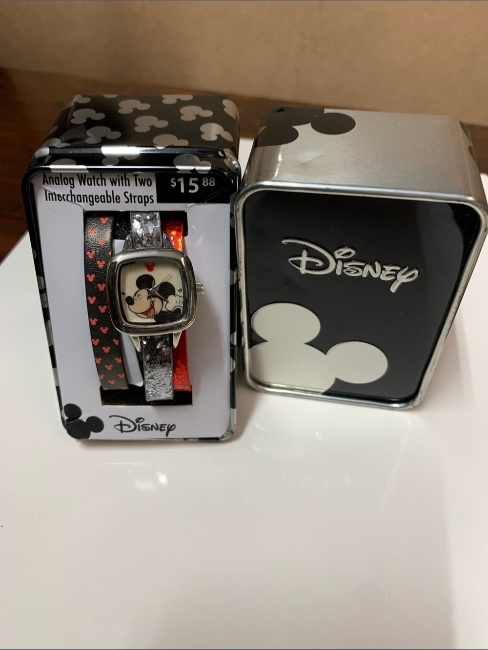 Disney wristwatch 3 bands